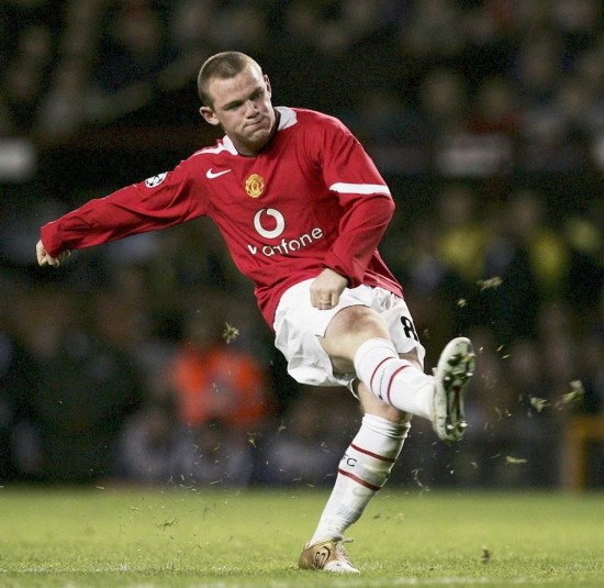 他始终以超 他始终以超