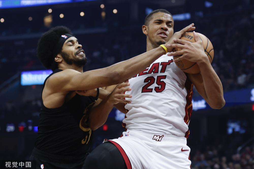 两队赛季前 两队赛季前