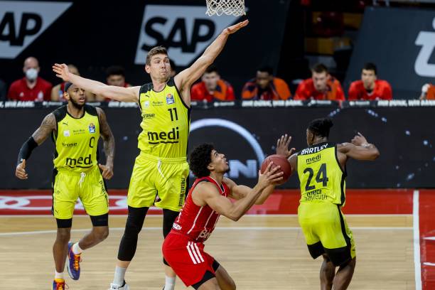 同时给予普 同时给予普